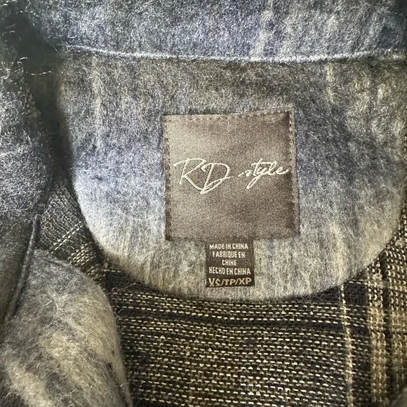 RD Style Shacket - Picture 2 of 2